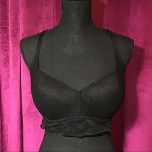 Victoria’s Secret black push-up bralette, Large